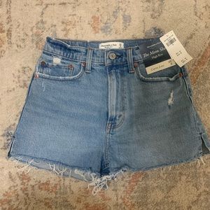 Abercrombie curve love mom short size 25 NWT